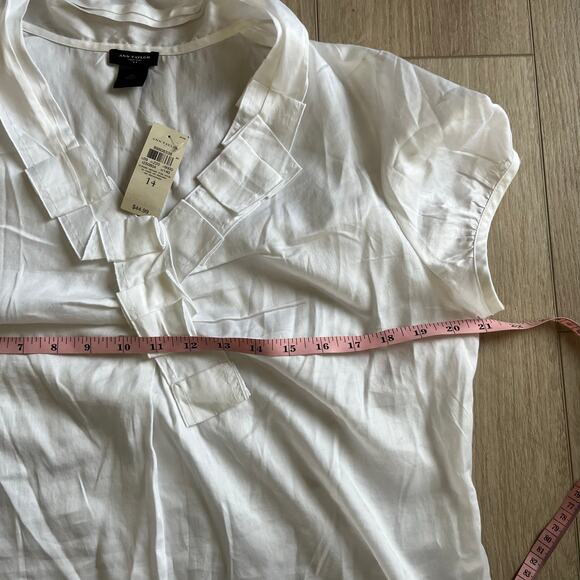 Ann Taylor Women’s White Ruffle Neck Blouse Size 14 - Picture 4 of 6